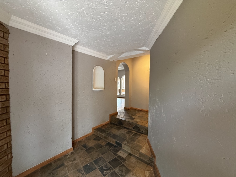 4 Bedroom Property for Sale in Schoemansville North West